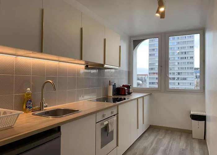 Lumieuse Confor Parking Free Apartamento